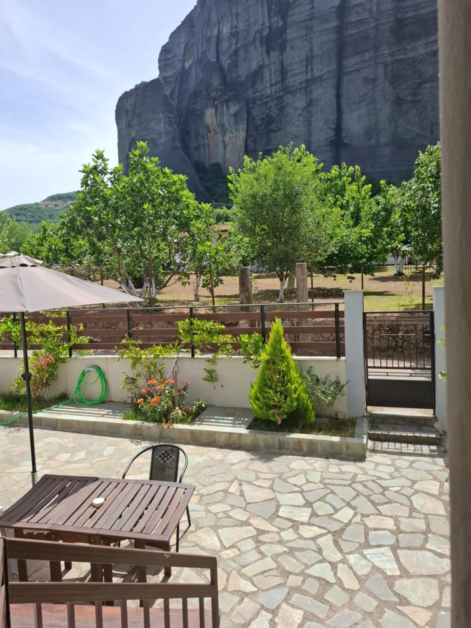 Paradise Of Meteora B Kastraki